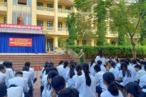 TRUNG TÂM GDTX2 PHỐI HỢP VỚI CÔNG AN HUYỆN HỮU LŨNG TỔ CHỨC TUYÊN TRUYỀN CÔNG TÁC PHÒNG CHỐNG MUA BÁN NGƯỜI, BẠO LỰC HỌC ĐƯỜNG NĂM 2019