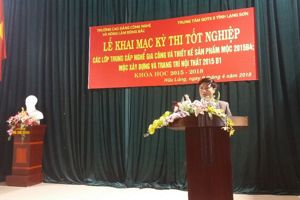 KHAI MẠC KỲ THI TỐT NGHIỆP LỚP TRUNG CẤP NGHỀ MỘC NĂM 2018