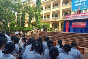 NGOẠI KHOÁ TUYÊN TRUYỀN AN TOÀN GIAO THÔNG CHO NỤ CƯỜI NGÀY MAI  NĂM 2020