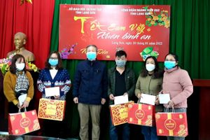 Tết sum vầy - Kết nối yêu thương