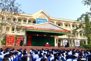 TRUNG TÂM GDTX 2 TÍCH CỰC ỦNG HỘ XÂY DỰNG ĐƯỜNG TUẦN TRA BIÊN GIỚI TỈNH LẠNG SƠN